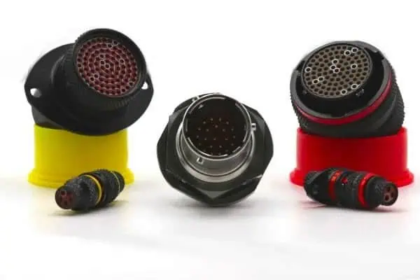 Aviorace connectors for UAVs