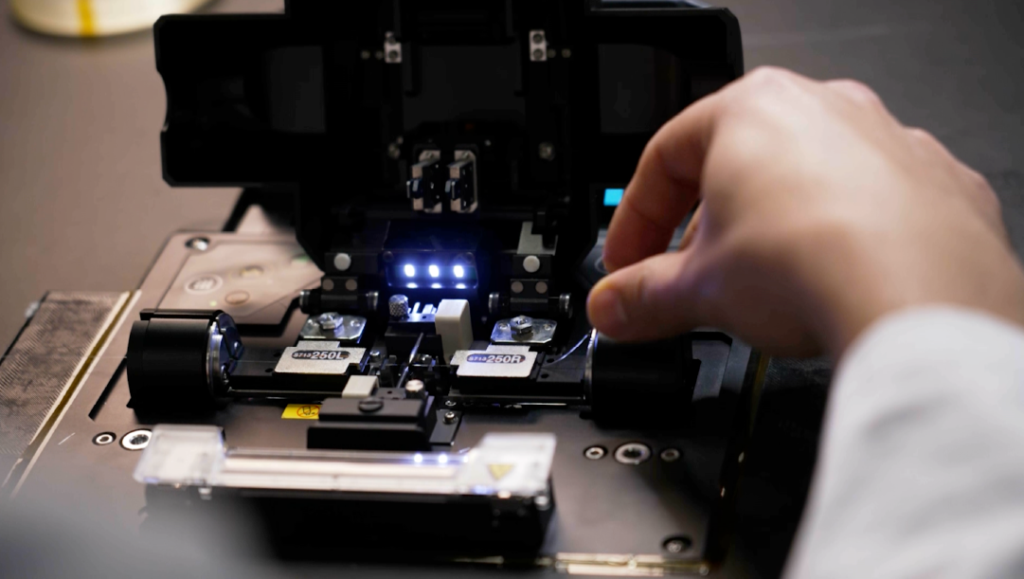 Innovative GPS-Free Navigation for Drones and Aerial Systems Utilizing Fingerprint Technology