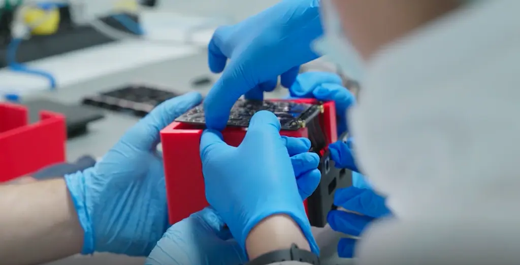 Innovative Inter-Satellite Communication technology Enhances Planetary Defense Initiative