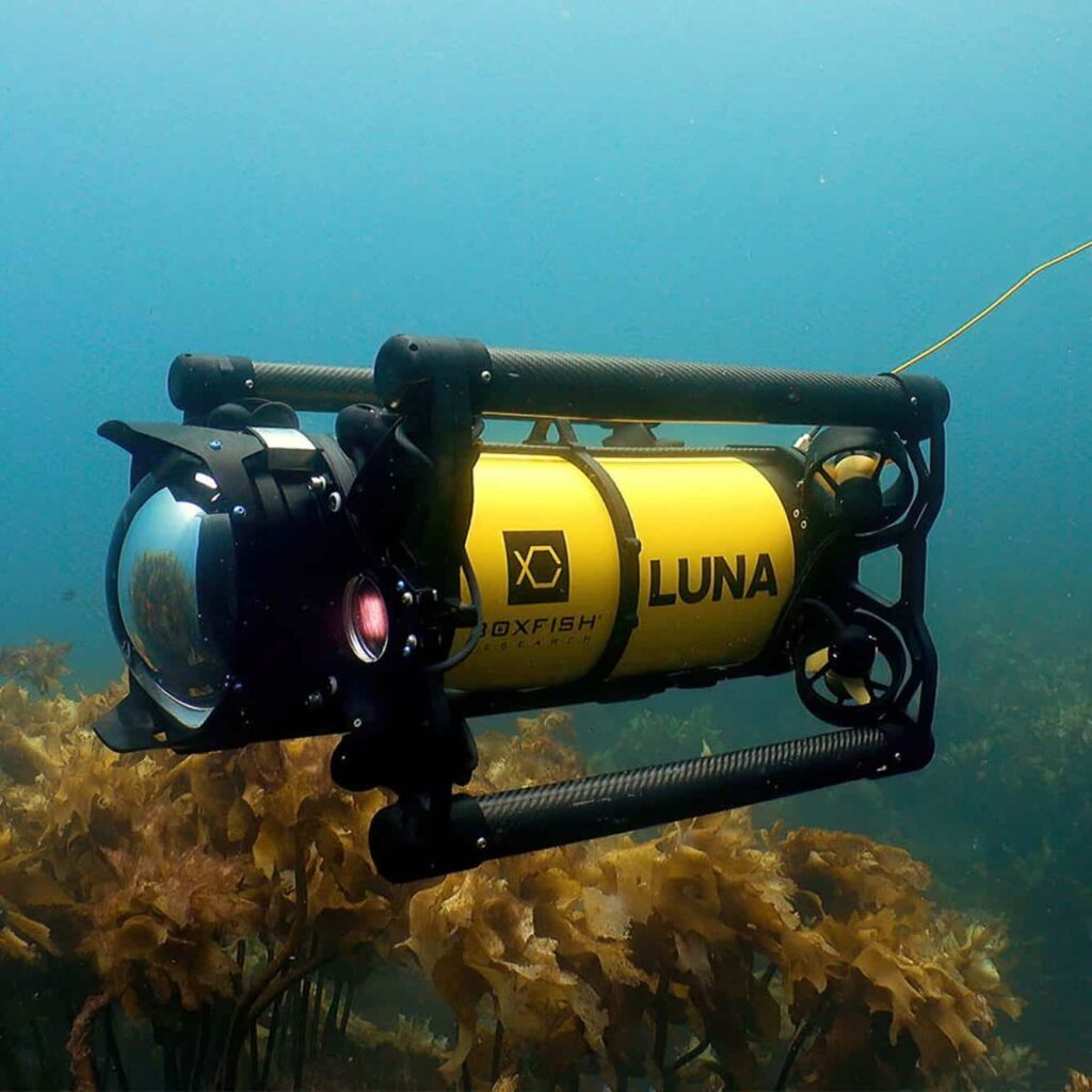 Revolutionary 8K Underwater Drone for Cinematic Filmmaking