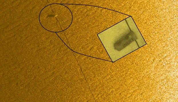 OSPREY High Frequency sonar image of 18 mm cable with an inert target